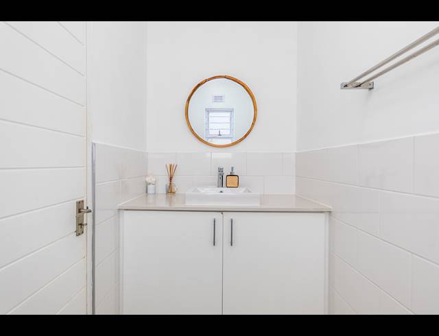 4 BEDROOM FREESTANDING FOR SALE IN SUNNINGDALE
